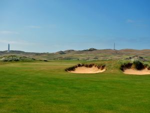 Cape Wickham 4th Bunkers